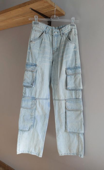 Jeansy cargo wide leg jasne niebieskie Bershka S 36