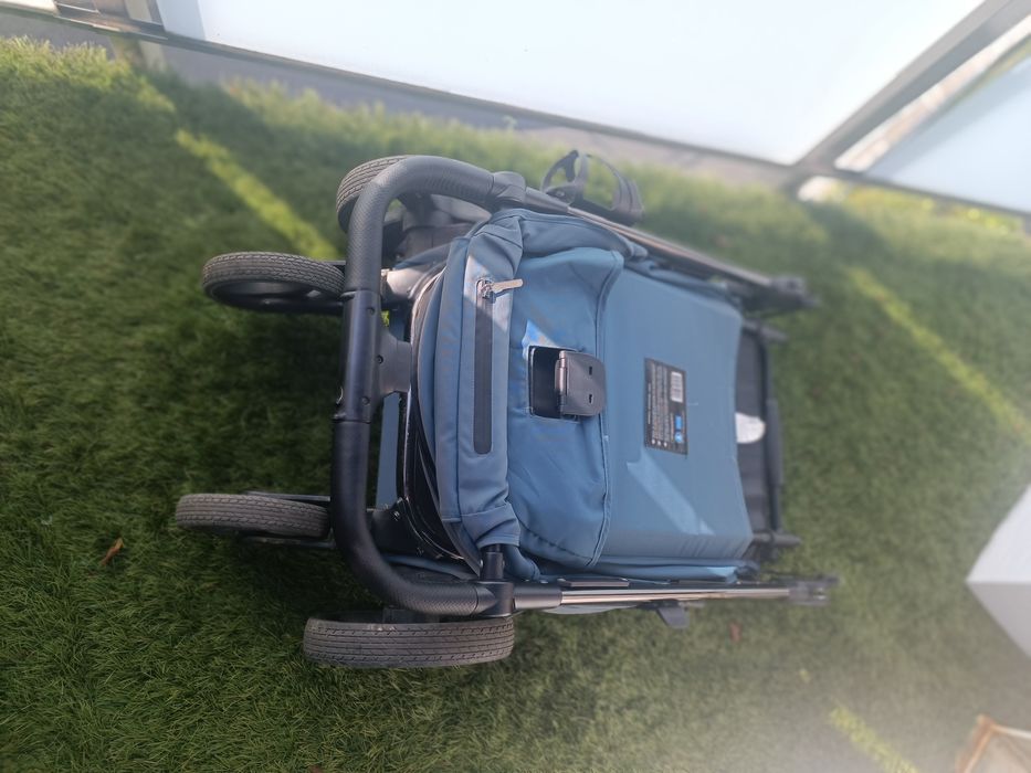 Wózek spacerowy Carello Bravo Plus