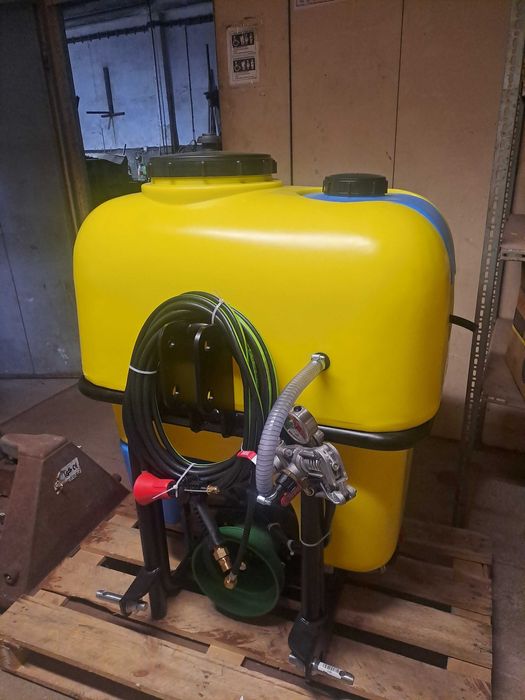 Pulverizador trator Action 200 lts com - pronto para tudo