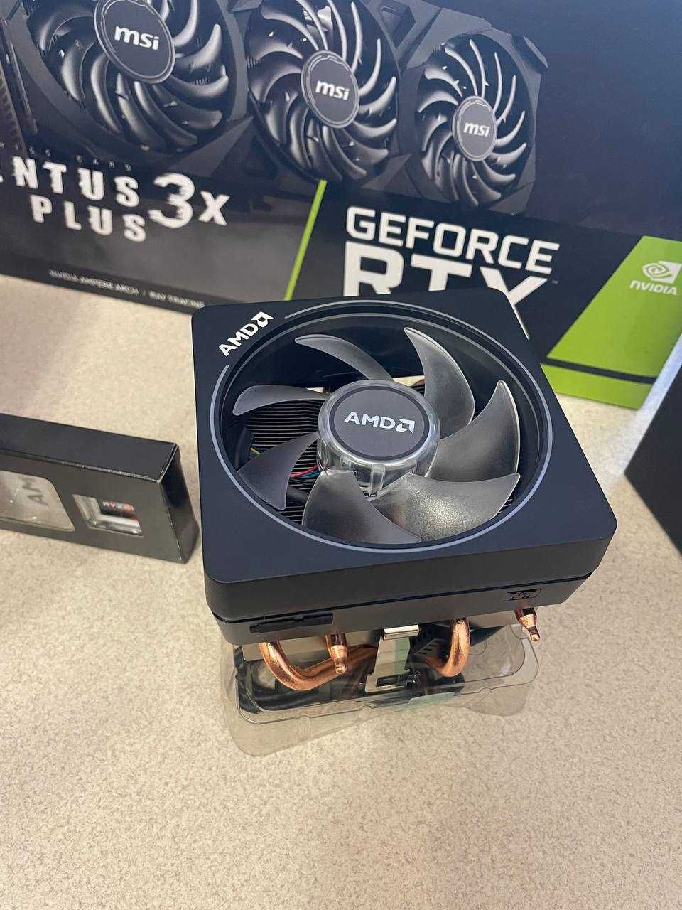 Процесор AMD Ryzen 7 3800X + Охолодження AMD Wraith Prism with RGB