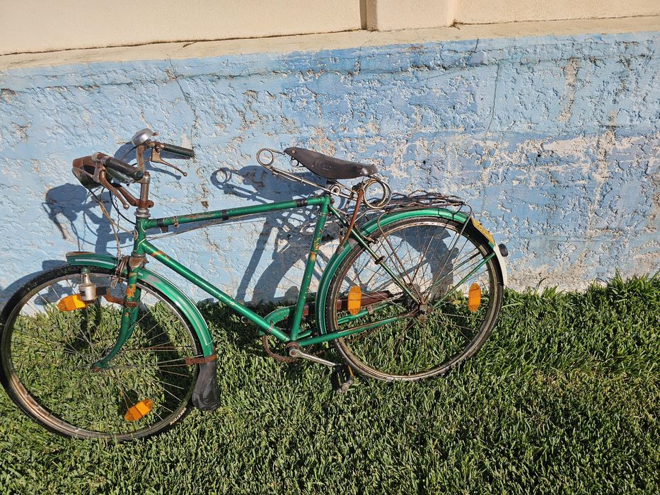 Bicicleta pasteleira antiga