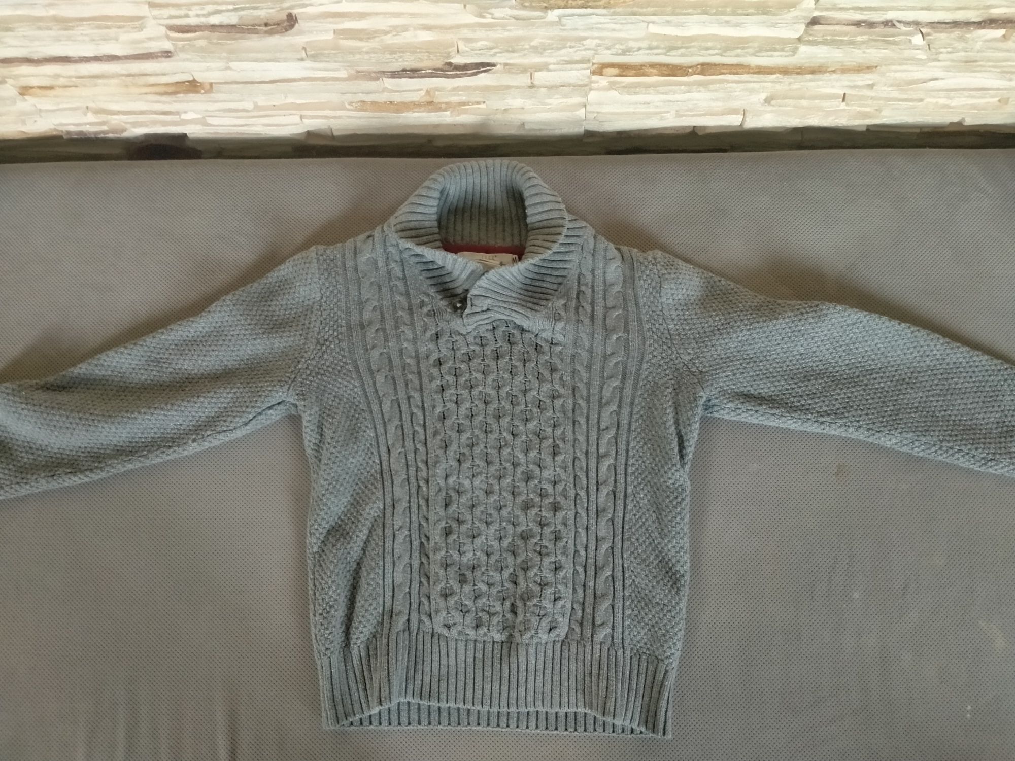 Elegancki sweter dla chłopca H &M rozm 122/128