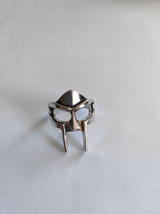 Sygnet pierścień MF DOOM maska srebrna prezent