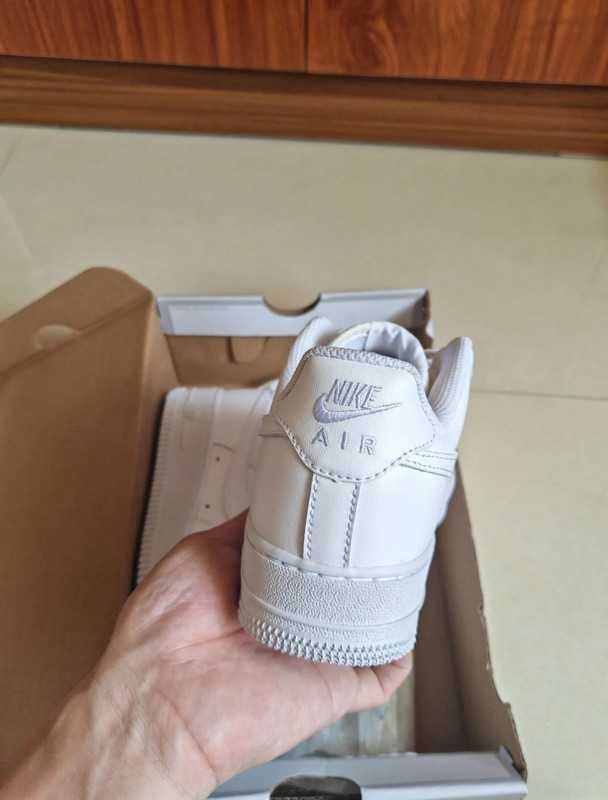 Nike Air Force 1 Low '07 White Rozmiar 40