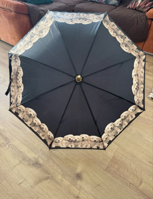 Guarda chuva preto estampado