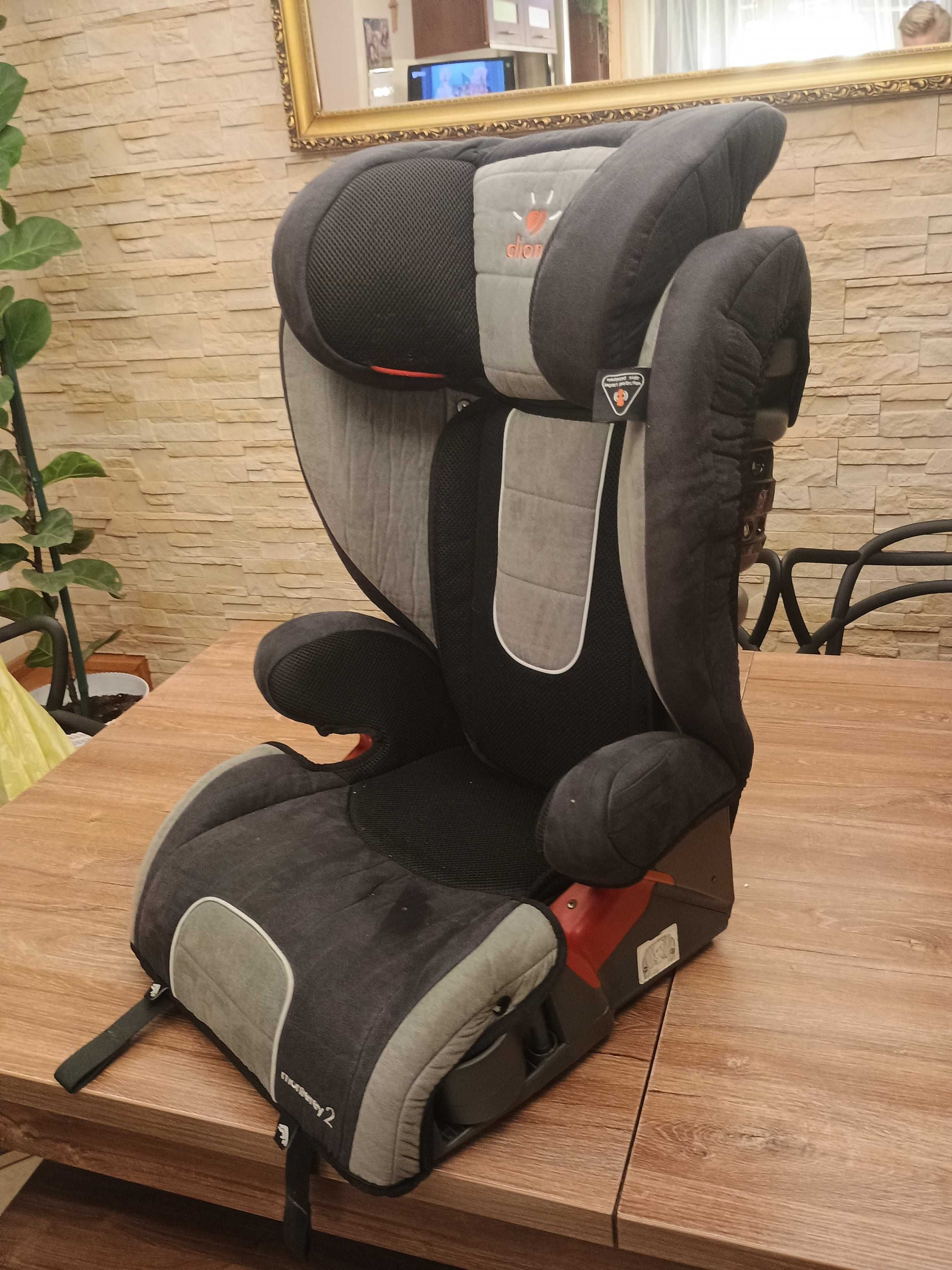 Fotelik samochodowy Diono Monterey 2  Jedna sztuka 15-36kg
