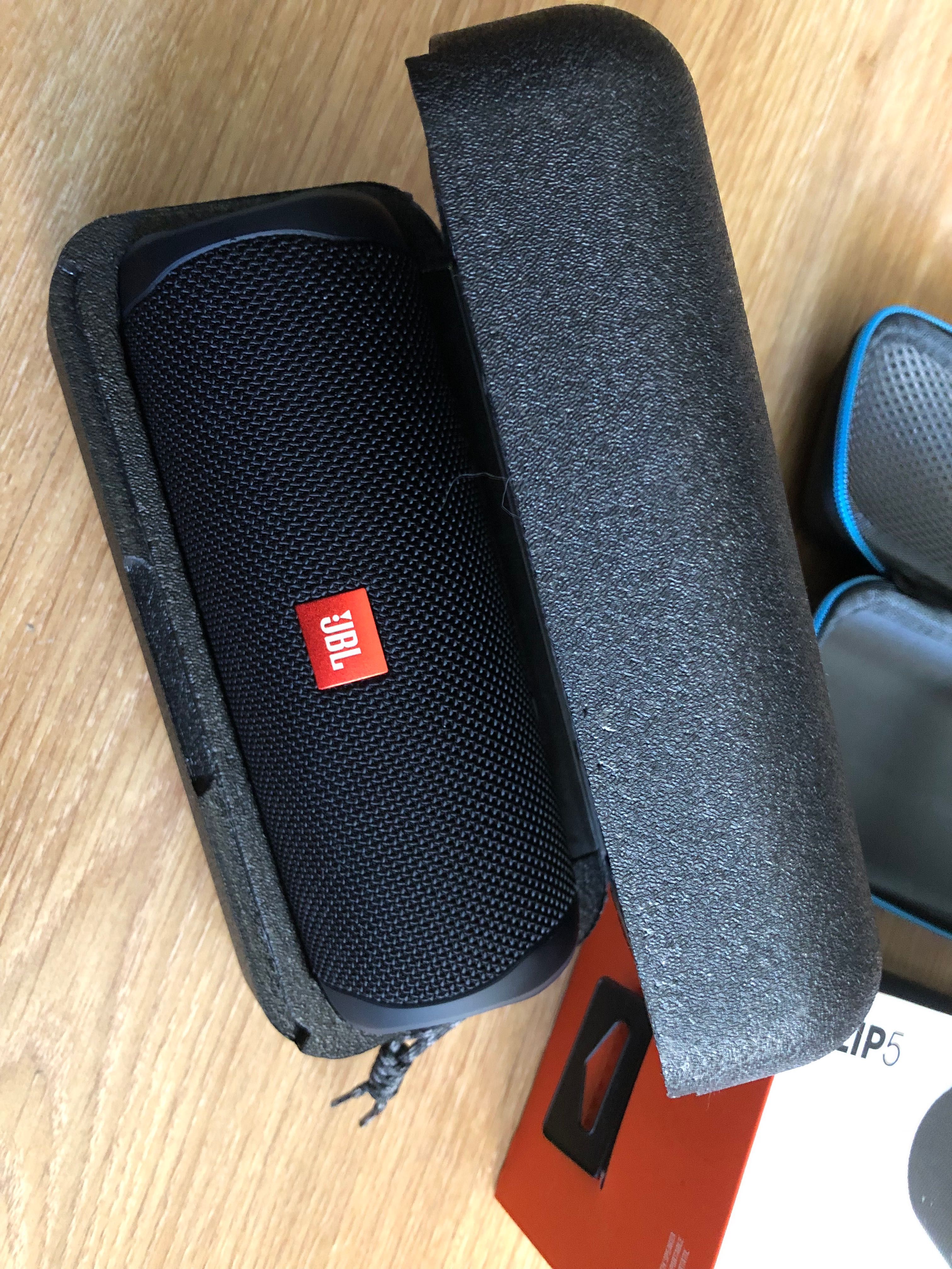 Портативная колонка JBL Flip 5