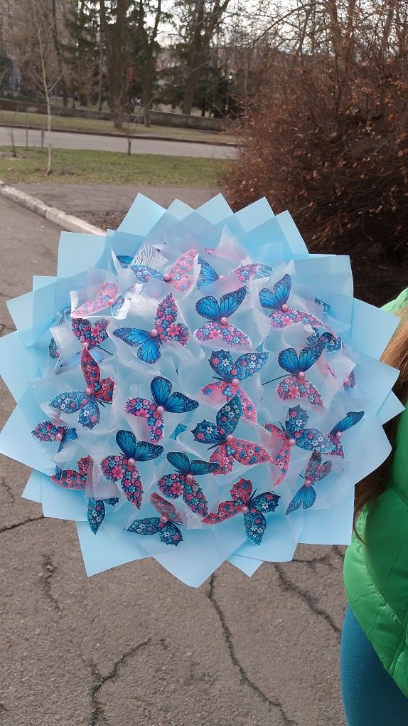 Букет из бабочек