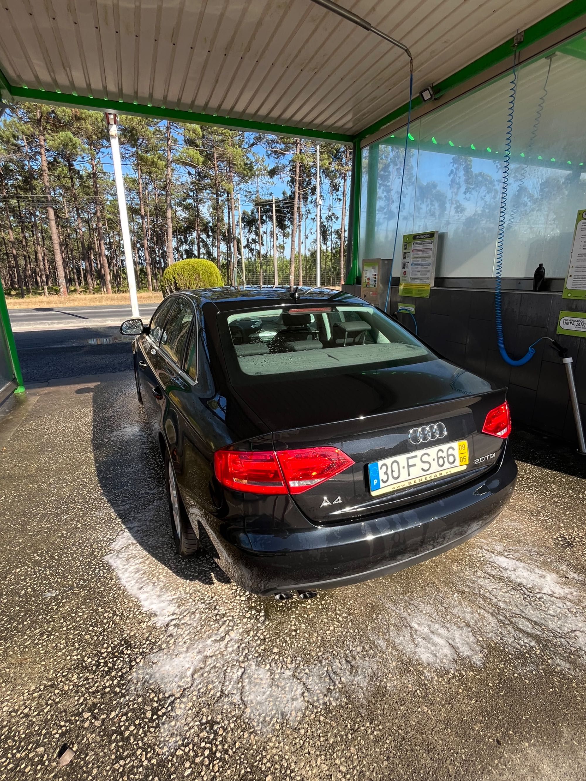 Audi A4 B8 2.0 TDI