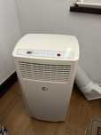 Ar conficionado portatil 740w c/ comando