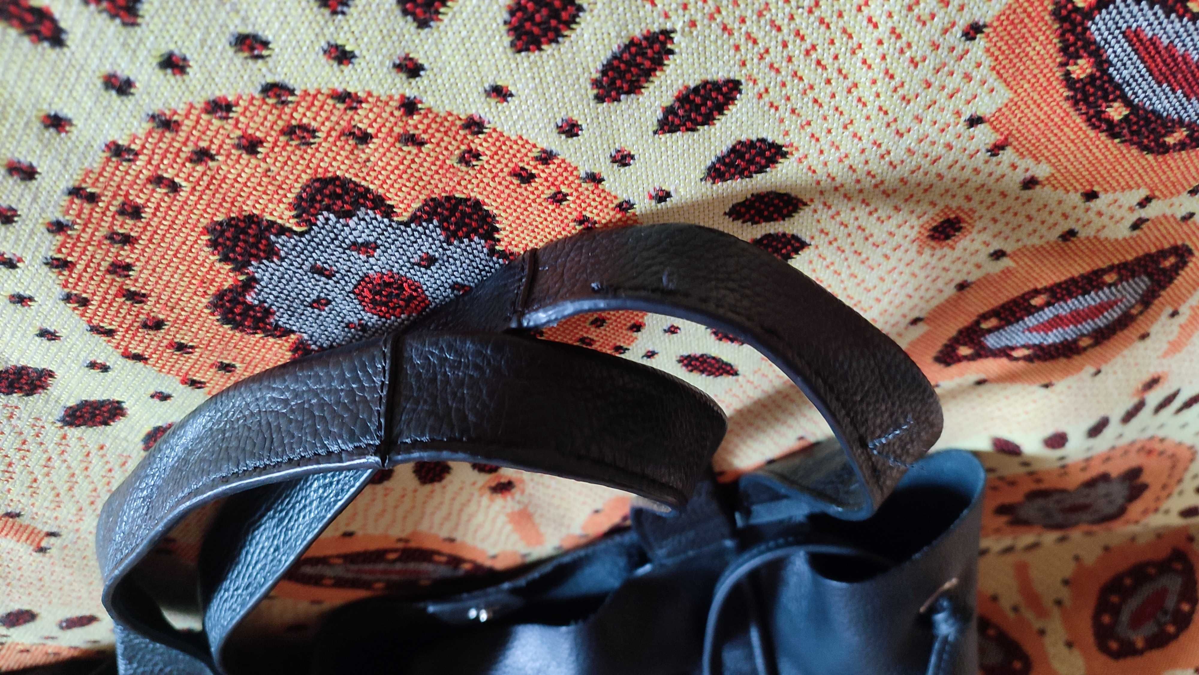 Женская кожаная натуральная  сумка  Zara оригинал