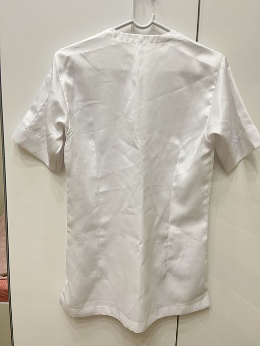 Fartuch medyczny rozm M Nowy