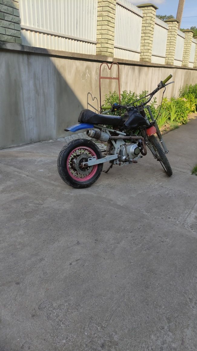 Пітбайк 125 кубів