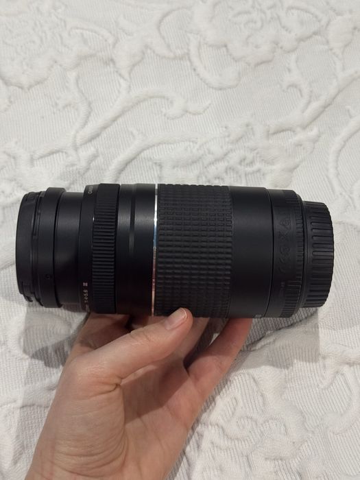 Об'єктив Canon EF 75 - 300mm f/4 - 5.6 iii