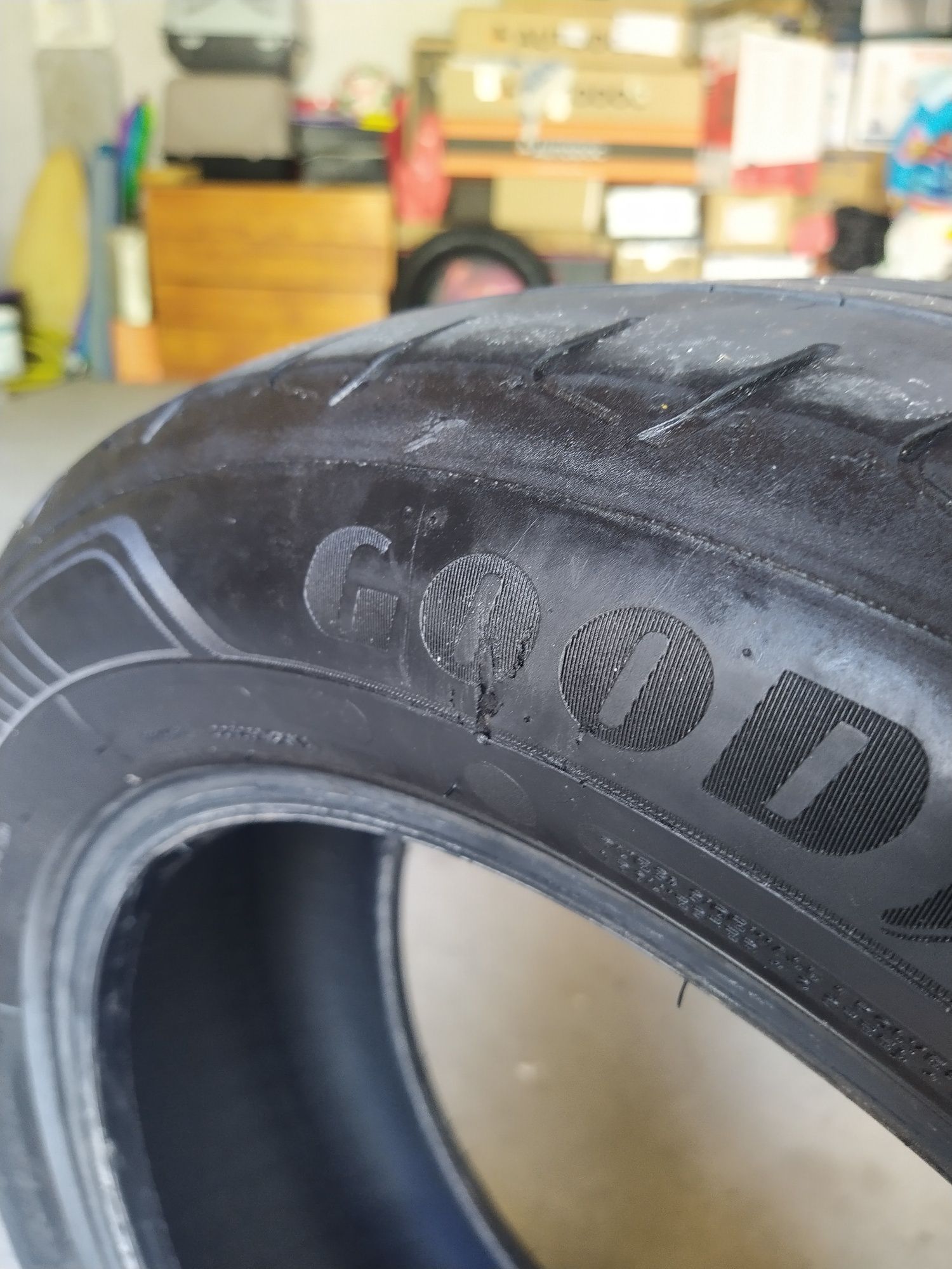 Pneus Good Year 205 55 R16