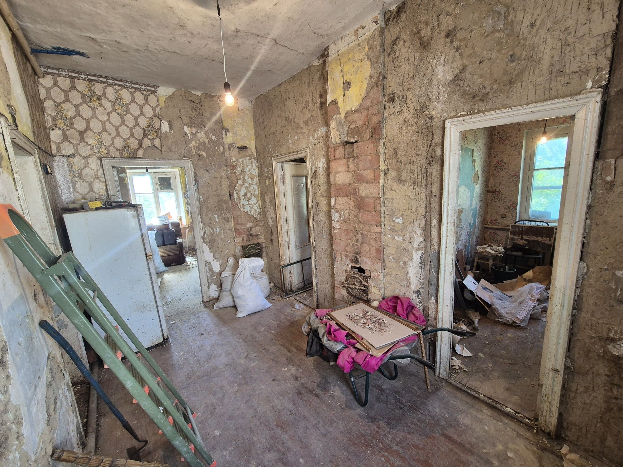 5 Кімнатний Окремий Будинок на Полтавській