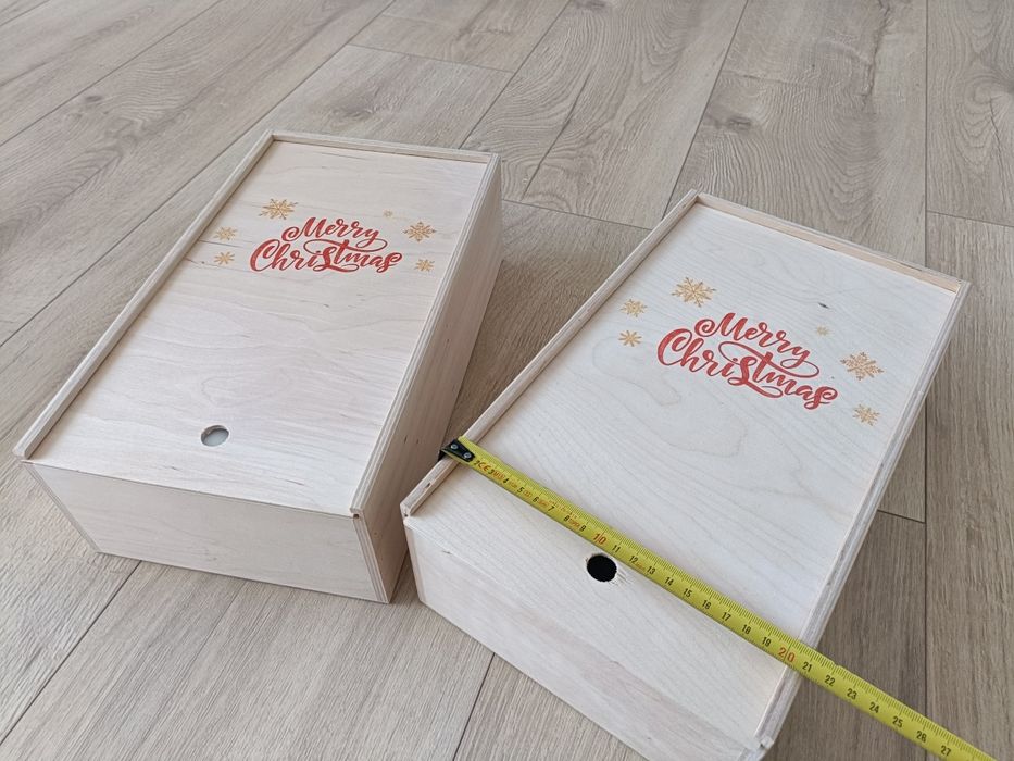 Zestaw drewnianych pudełek/skrzyneczek na prezent