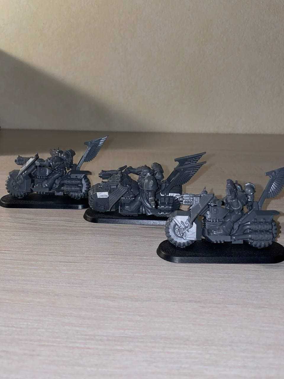 Warhammer 40,000 Dark Angels Ravenwing bike squad