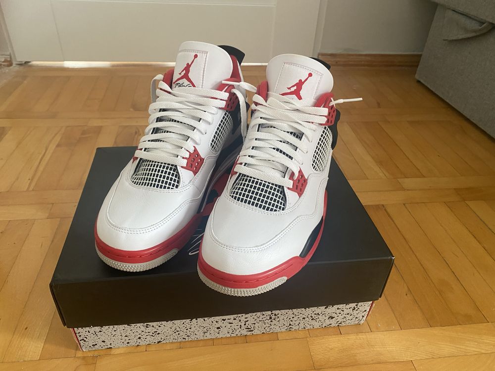 Jordan 4 Fire Red 2020 r. 45.5