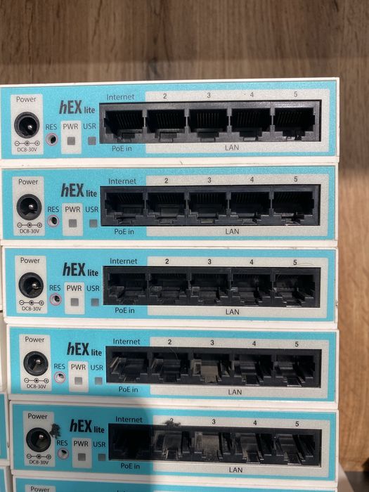 Маршрутизатор Mikrotik hex lite RB750r2