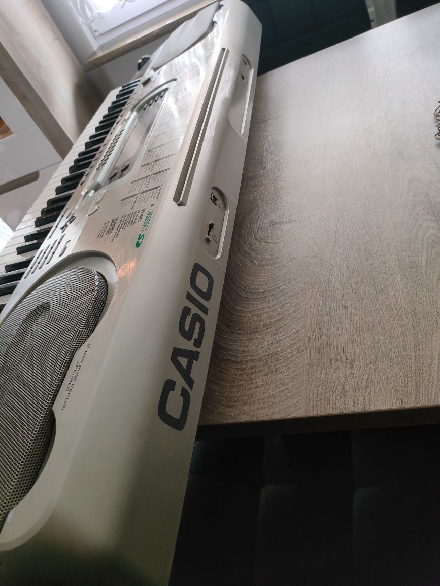 Keyboard Casio WK3300