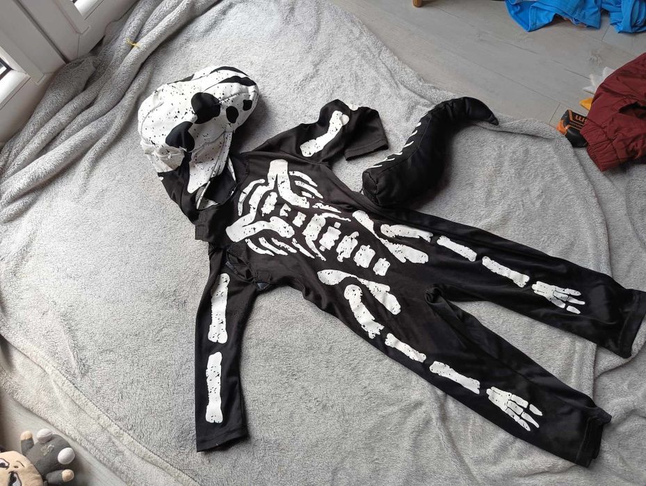 Strój karnawałowy, przebranie halloween, kostium kościotrup Dino 92 98