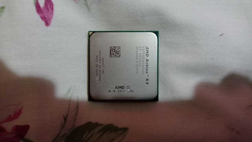 Процессор  Athlon x 4 -750K-3700Mhz, sFM2 + кулер