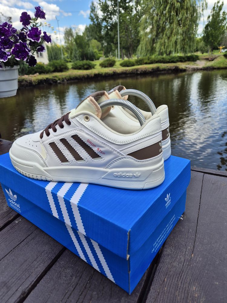 Кросівки Adidas Drop Step