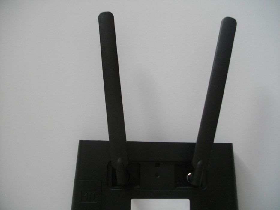 2 antenas cor preta: 4G Router Huawei B310, B315 ...