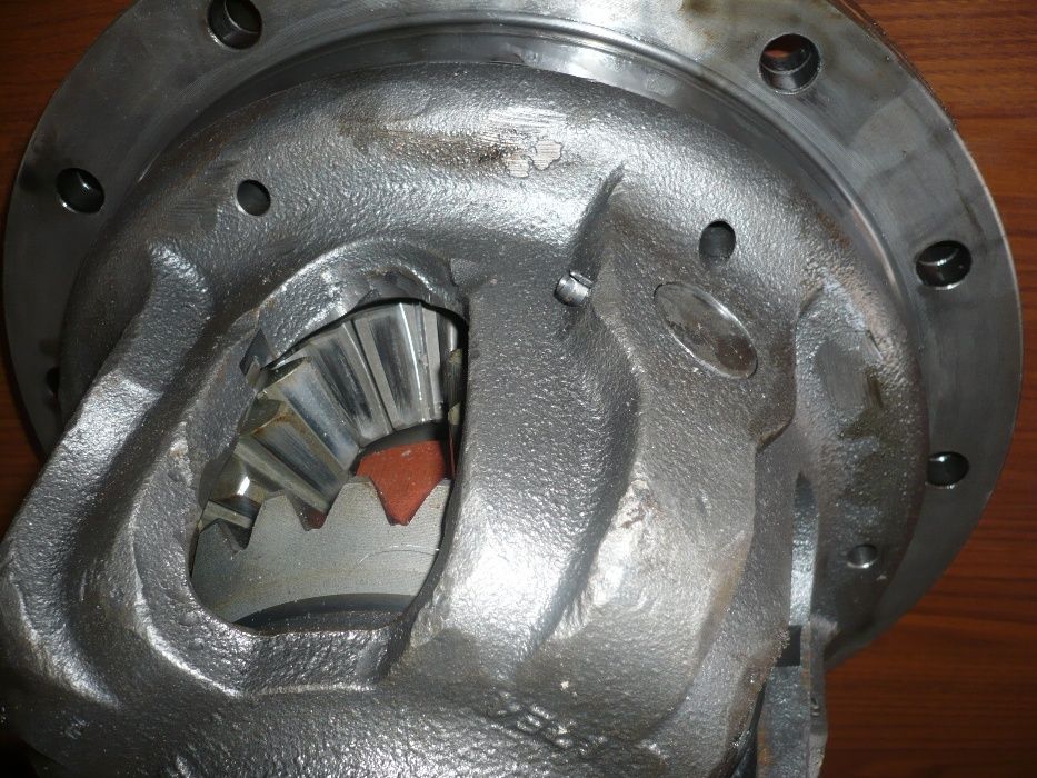 Mechanizm różnicowy New Holland 8670,8770,8870,8970,Ford g 170,g 190.