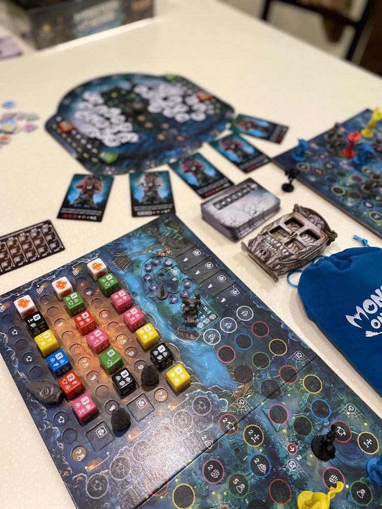 Настольная игра Monsters on Board
