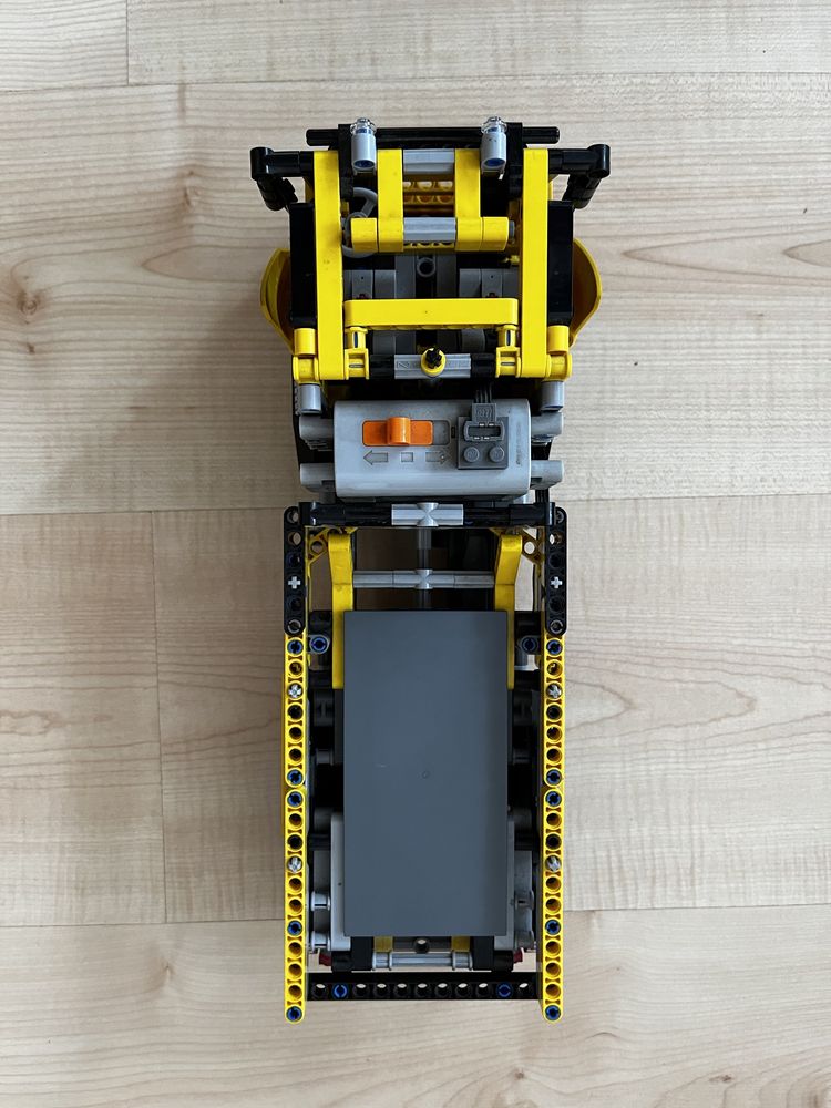 Ciężarówka Lego Technic 8292