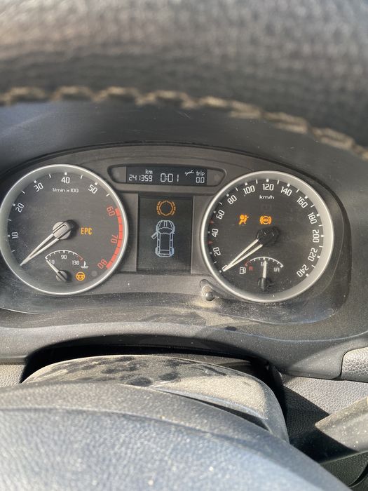 Шкода фабія хечбек