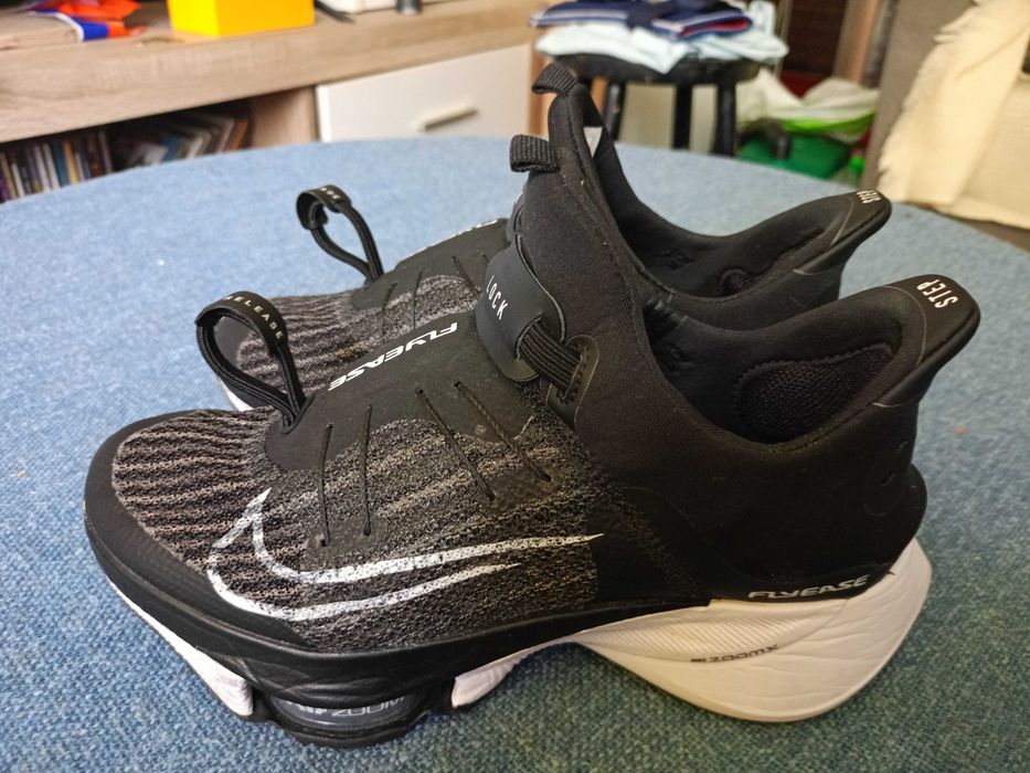 NIKE AIR Zoom Tempo Sneakersy roz 38,5 24 cm J.Nowe Okazja