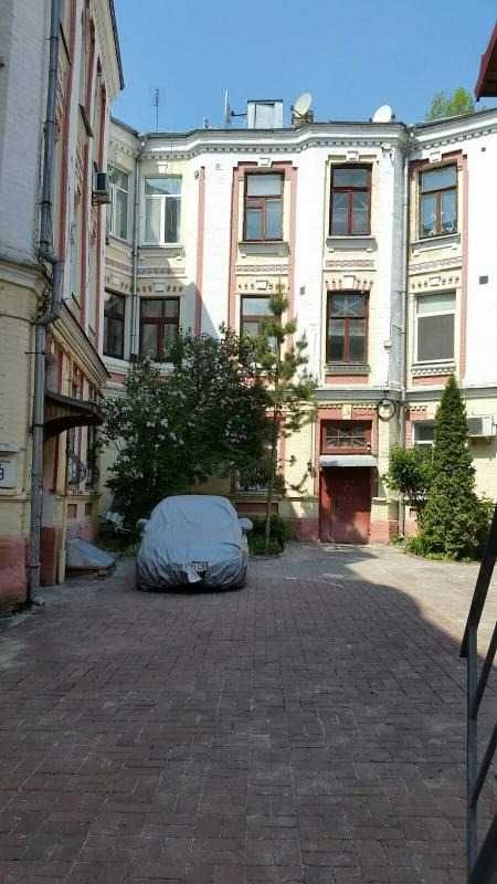 Оренда офісу /студії в центрі Подолу.