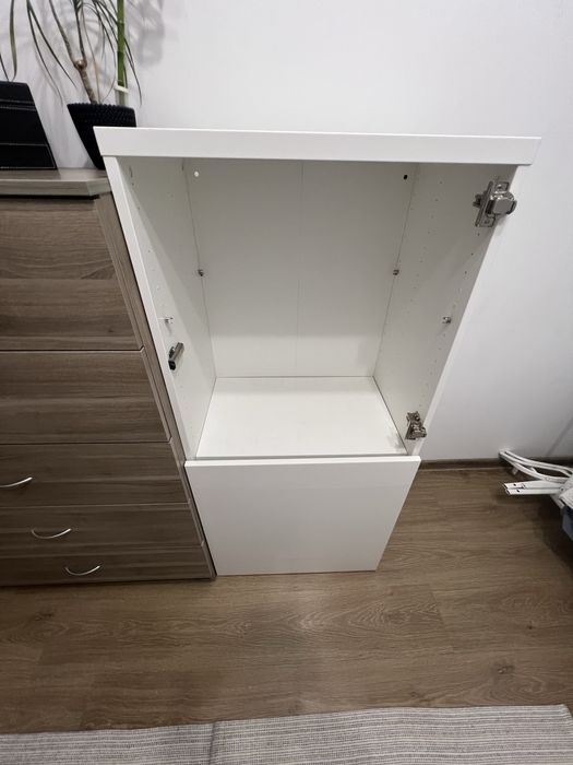 Szafka komoda  witryna