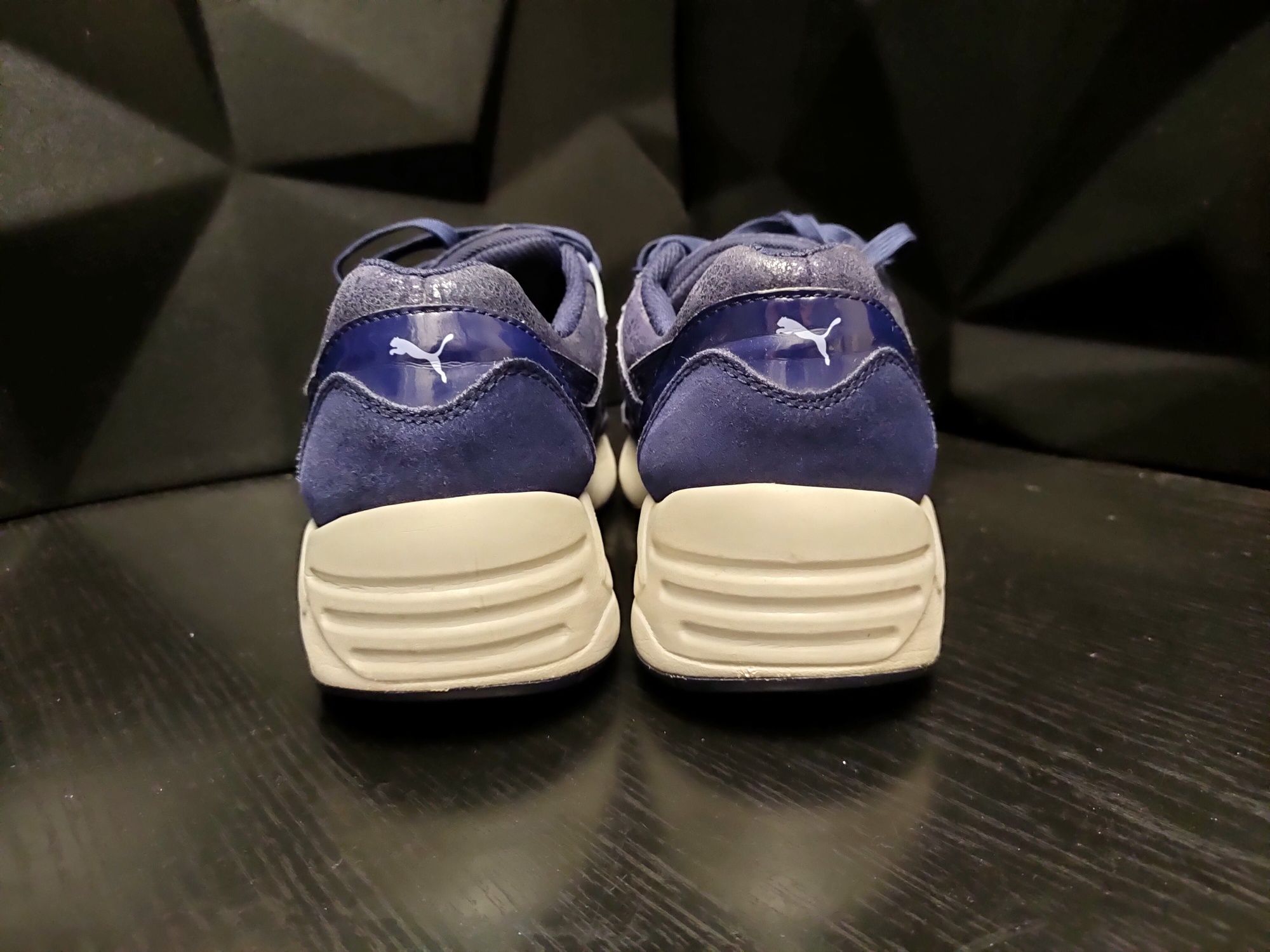 Крассовки Puma Trinomic