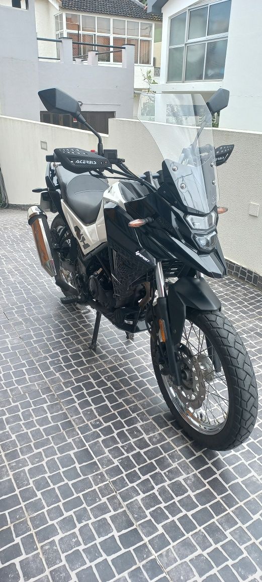 Sym nh-t 125 impecável