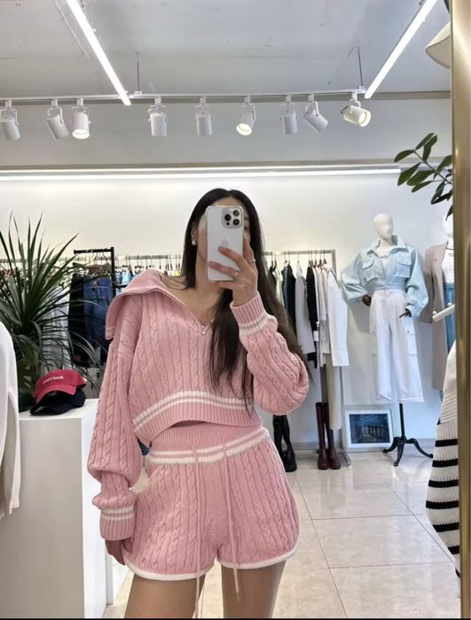 Вʼязаний костюм рожевий жіночий новий светр шорти костюм двійка