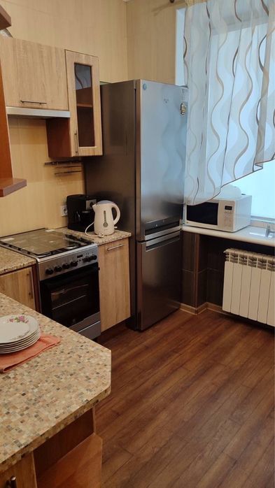 Здам 3 кімнатну квартиру (площа фестивальна)