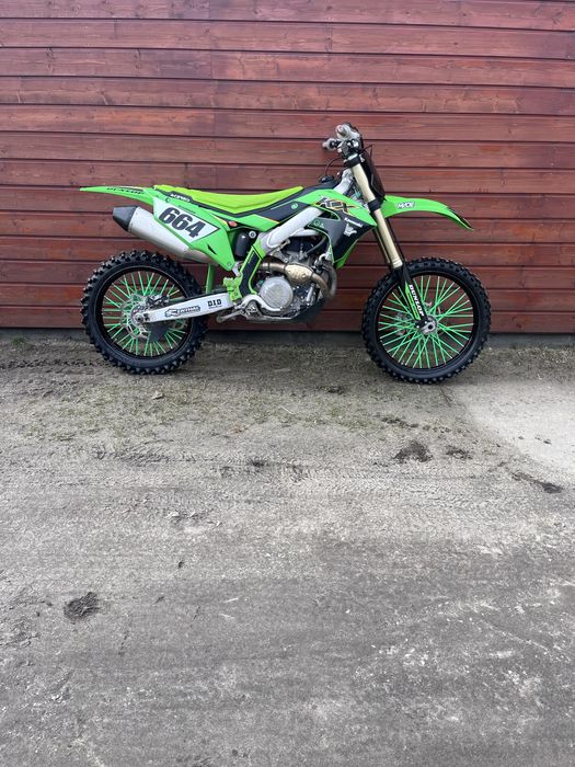 Kawasaki kxf 450 .