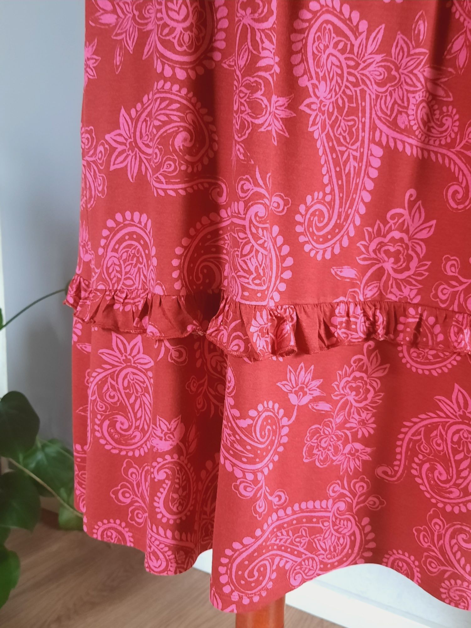 Sukienka  BPC wiskoza roz.48, 50, 52, XXL