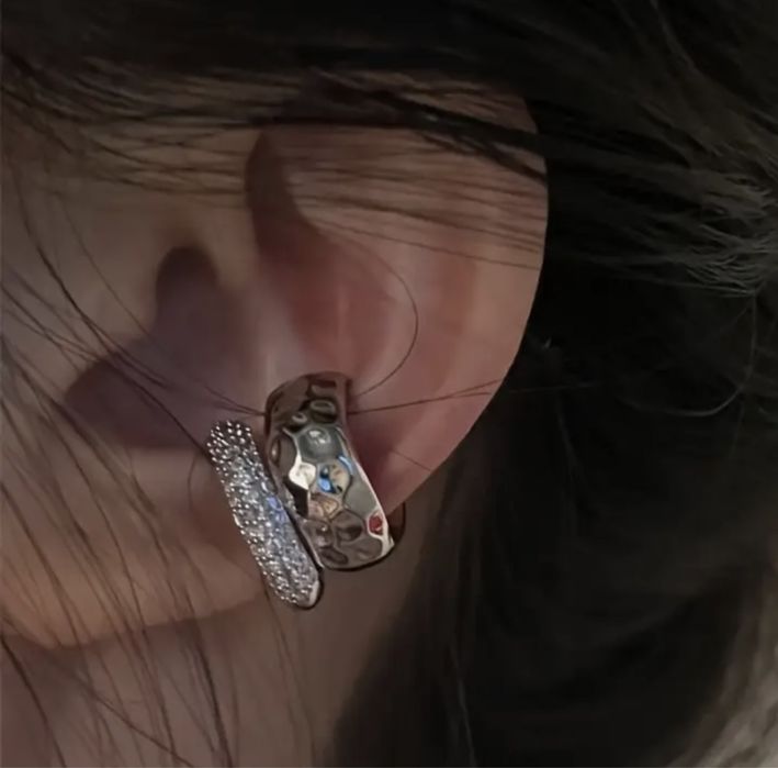 Стильная каффа клипса