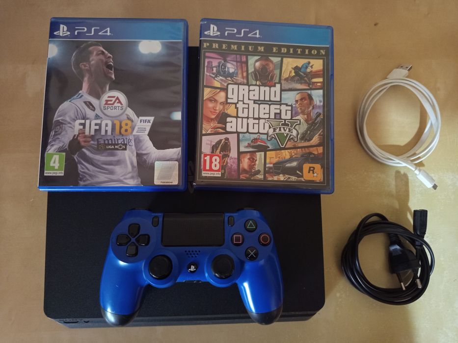 Consola Sony PlayStation 4 Slim Com Comando Original GTA V e FIFA