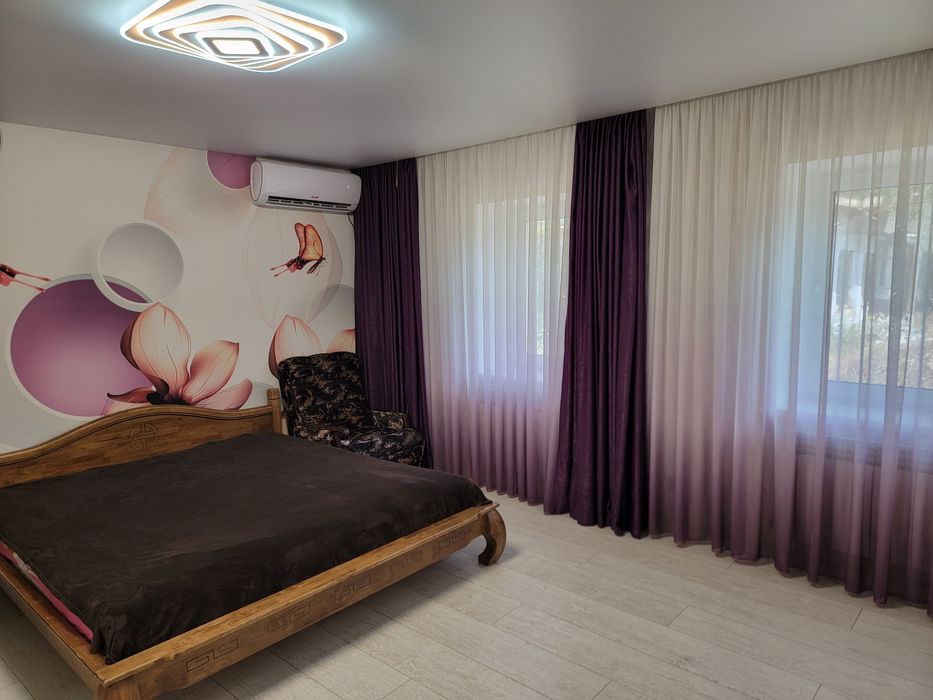 Квартира посуточно почасово 3 к