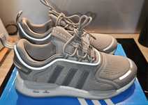 Buty Adidas Nmd v3 rozm. 42 2/3