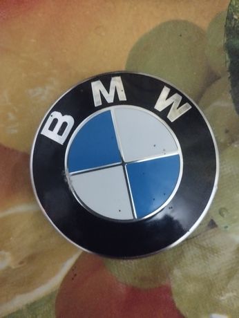 Продам машинний значок BMW