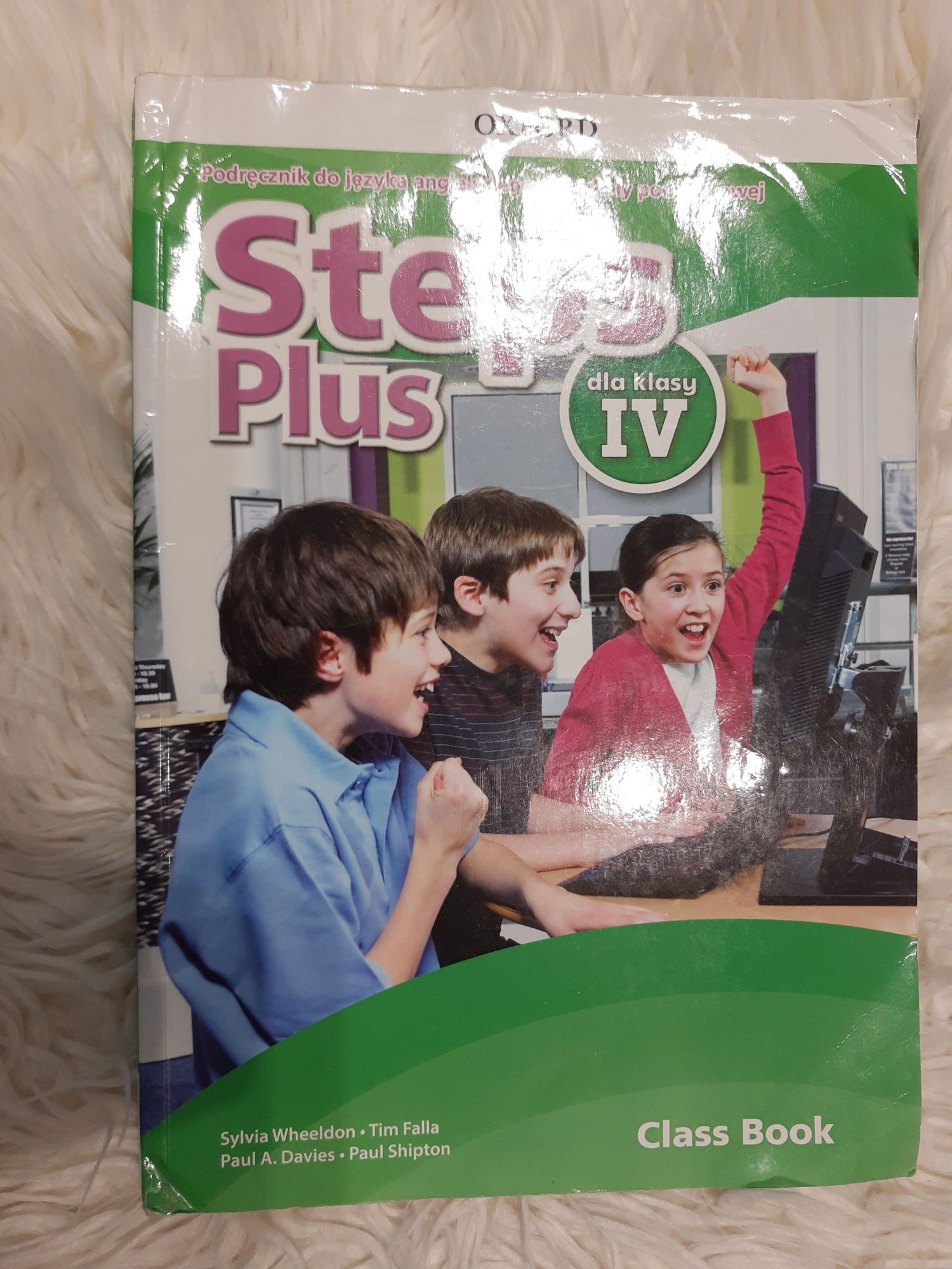 Step Plus podręcznik angielski klasa IV