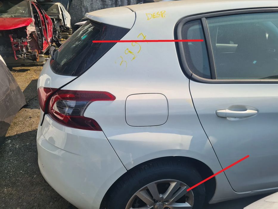 Painel trás direito PEUGEOT 308 II