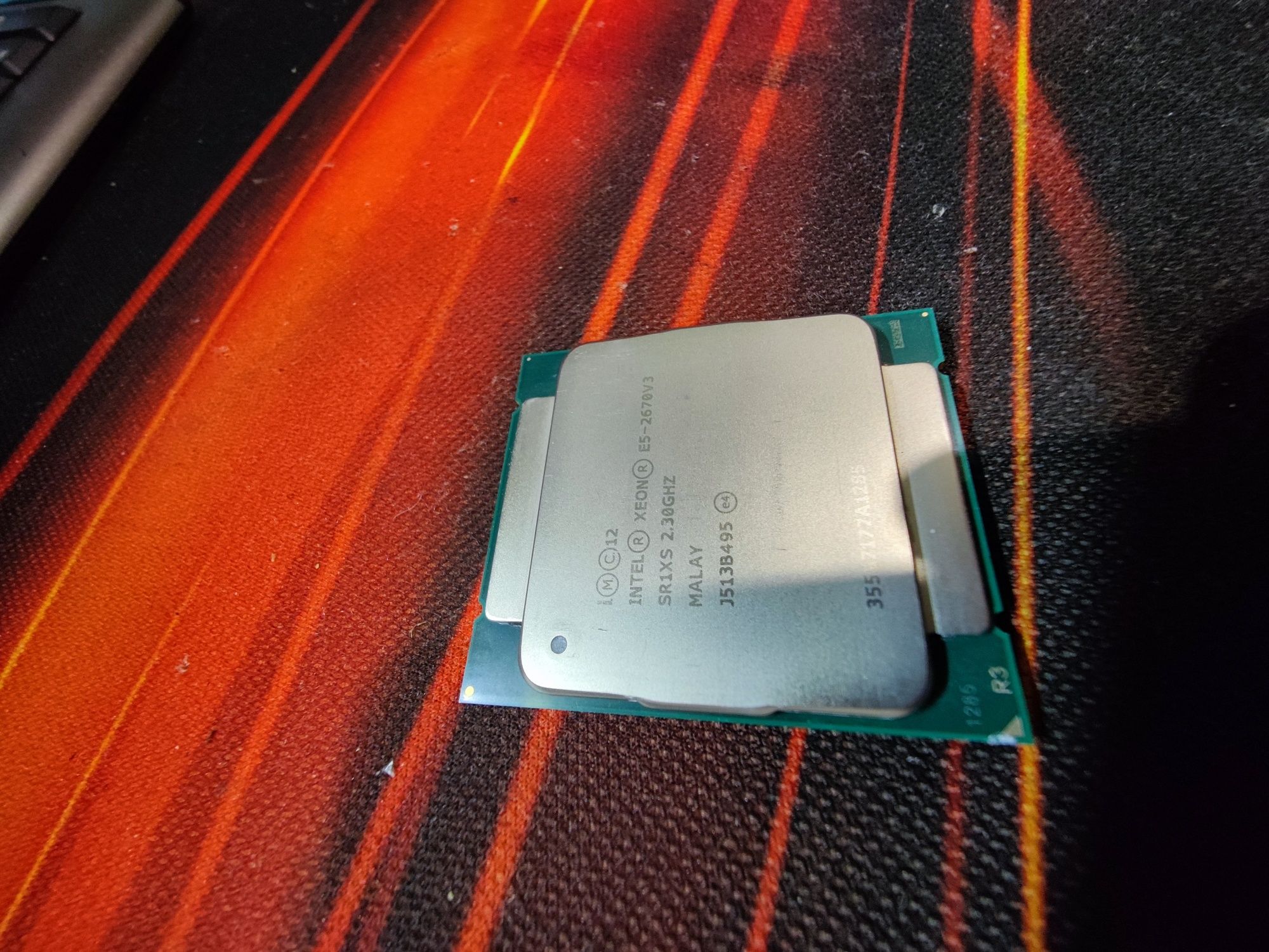 Процессор 12/24 Ядерный Intel Xeon E5 2670 v3 2.3 – 3.1 GHZ